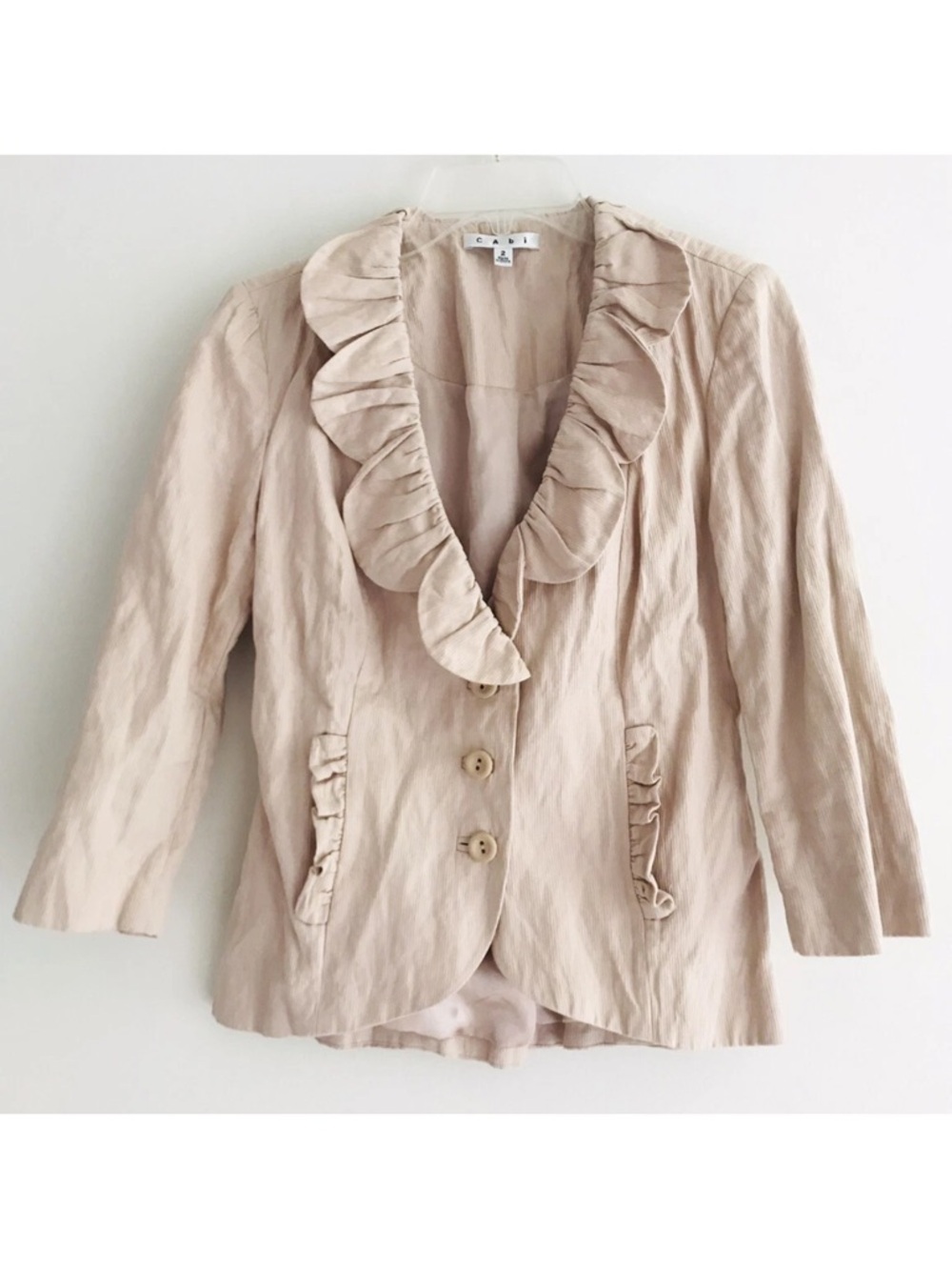 Cabi Womens Size 2 Blush Pink Petal Blazer 3/4 Sleeves Ruffle Three Button Vneck